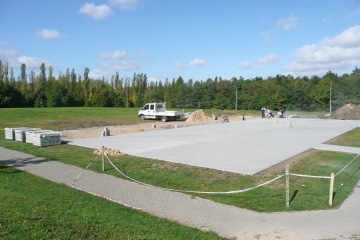 Skatepark przy jeziorku