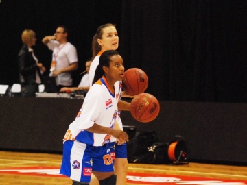 Basket gra w Koninie [na żywo]